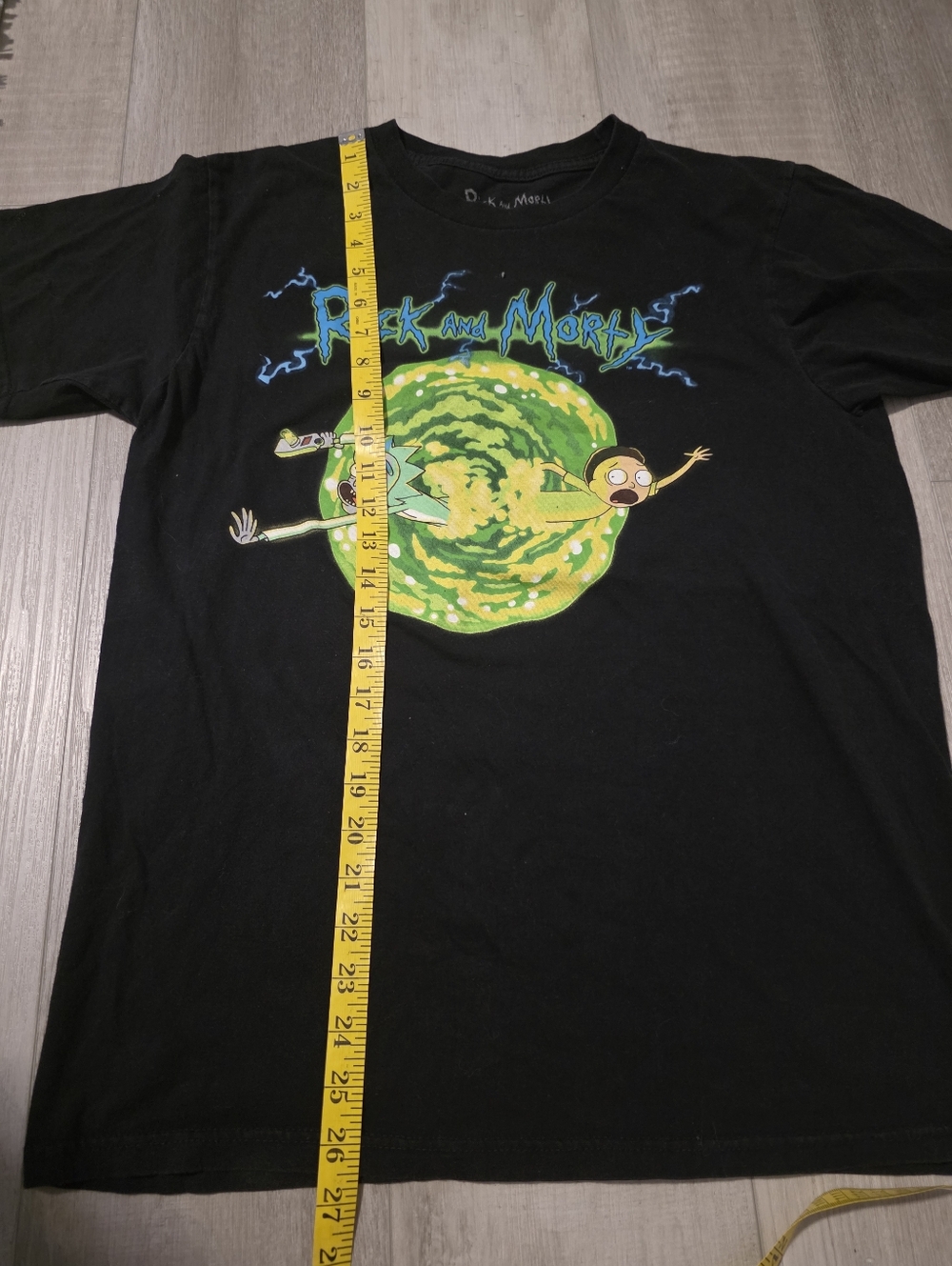 Rick and Morty Portal Graphic T-Shirt Black Size M Adult Swim Cartoon Tee - Picture 9 of 9